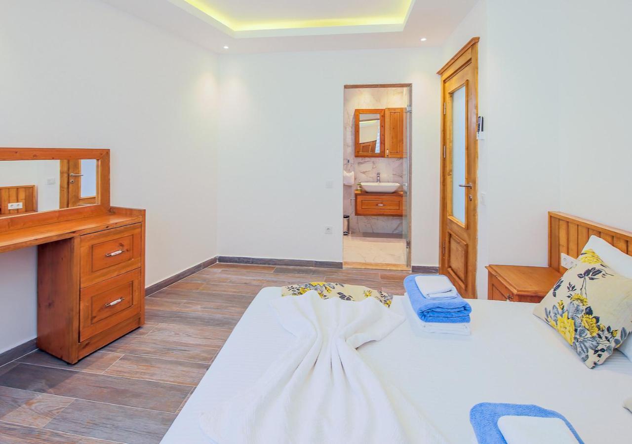 Villa 5 Sleeps 6 Isolated Pool See And Montain View-Villa Kartal Yuvasi Uzumlu  외부 사진