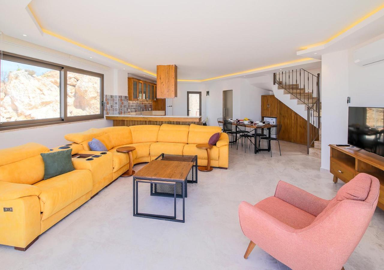 Villa 5 Sleeps 6 Isolated Pool See And Montain View-Villa Kartal Yuvasi Uzumlu  외부 사진