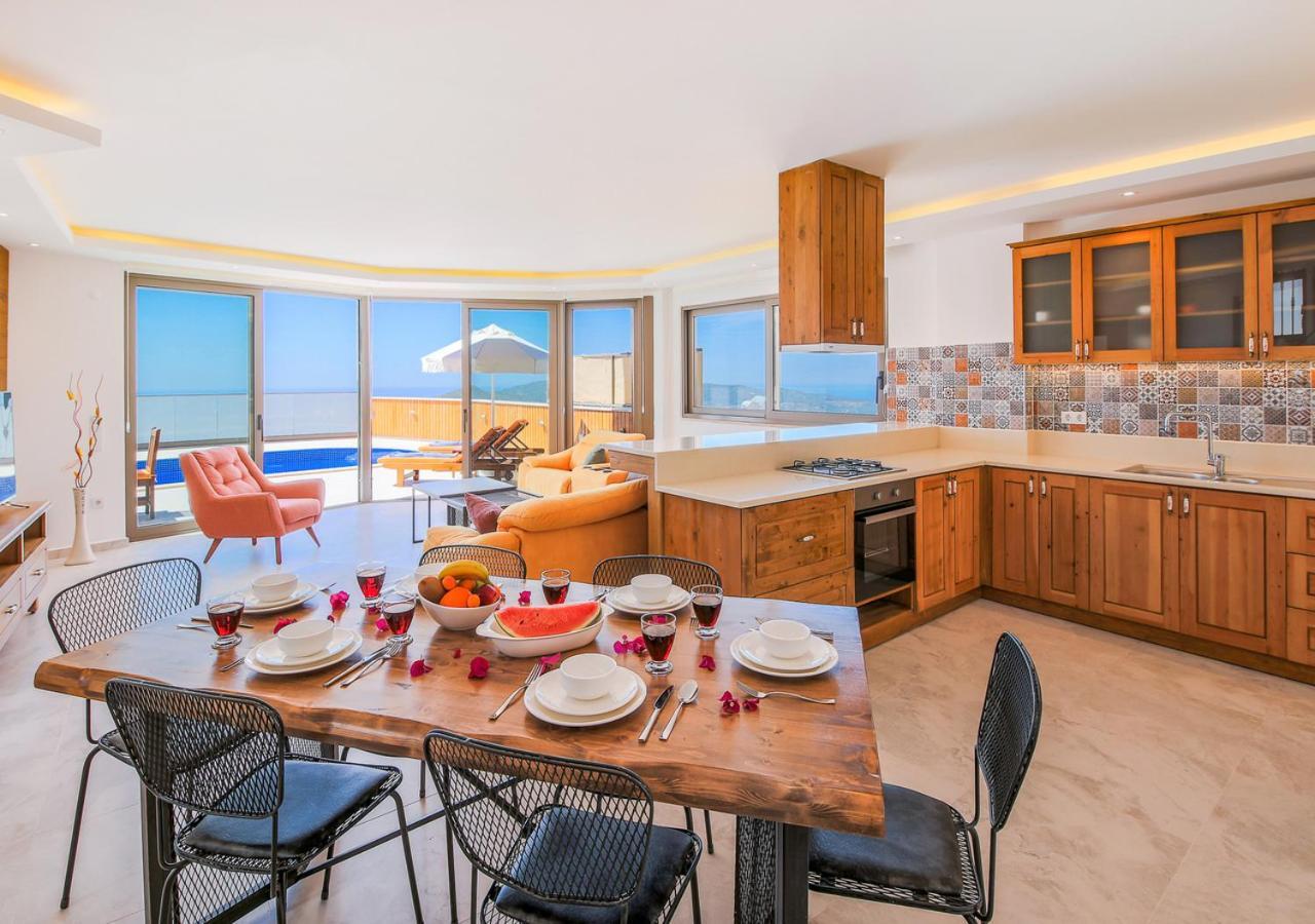 Villa 5 Sleeps 6 Isolated Pool See And Montain View-Villa Kartal Yuvasi Uzumlu  외부 사진