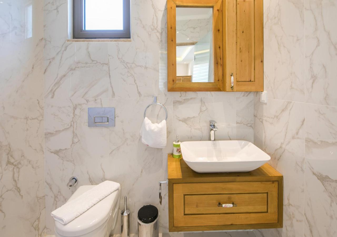Villa 5 Sleeps 6 Isolated Pool See And Montain View-Villa Kartal Yuvasi Uzumlu  외부 사진